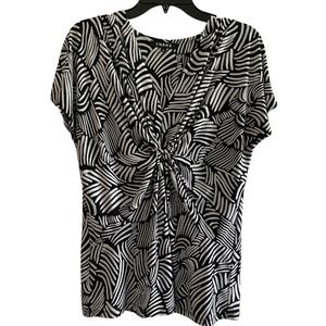 #30 CHAUS | Black & White Career Blouse V-neck Cap Sleeve Top | Size Medium